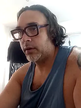 Snapshot of Big_vittollo chatting on March 8, 1:26 pm Big vittollo online show from March 8, 1:26 pm