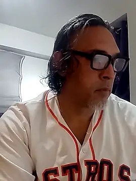 Snapshot of Big_vittollo chatting on March 11, 10:38 pm Big vittollo online show from March 11, 10:38 pm