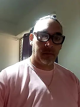 Snapshot of Big_vittollo chatting on March 24, 12:21 pm Big vittollo online show from March 24, 12:21 pm