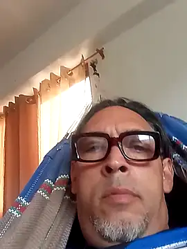 Snapshot of Big_vittollo chatting on March 29, 3:56 pm Big vittollo online show from March 29, 3:56 pm