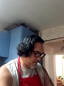 Snapshot of Big_vittollo chatting on April 16, 2:29 pm Big vittollo online show from April 16, 2:29 pm