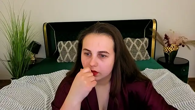 MikaFoxy online show from May 12, 5:48 am