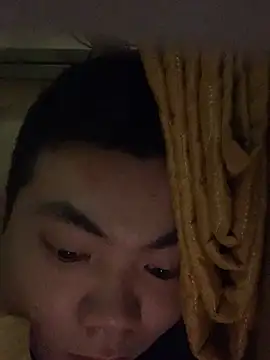 Snapshot of cubu24t chatting on January 11, 1:32 am cubu24t online show from January 11, 1:32 am