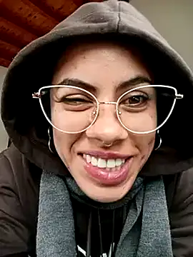 Canela Osada  online show from February 27, 2:06 pm