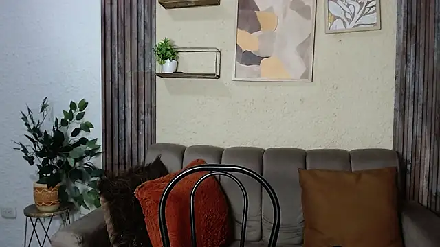 Snapshot of sluttyysucker chatting on March 4, 12:00 pm sluttyysucker online show from March 4, 12:00 pm