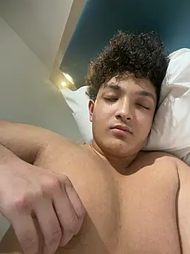 fiddyxx online show from June 22, 11:35 pm