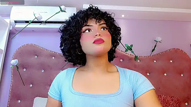 Snapshot of babyAnthonella chatting on February 28, 11:44 am babyAnthonella online show from February 28, 11:44 am