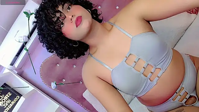 Snapshot of babyAnthonella chatting on March 1, 11:56 am babyAnthonella online show from March 1, 11:56 am