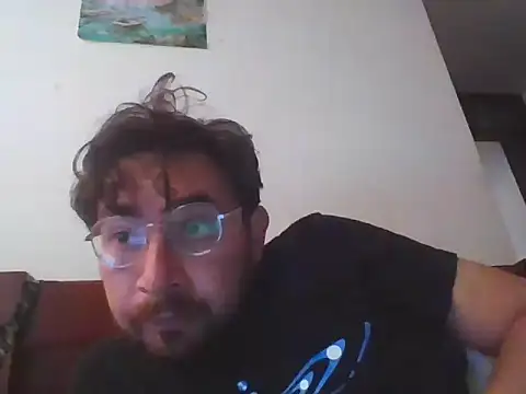 Snapshot of Damian_Grunge1 chatting on January 10, 2:08 pm Damian Grunge1 online show from January 10, 2:08 pm