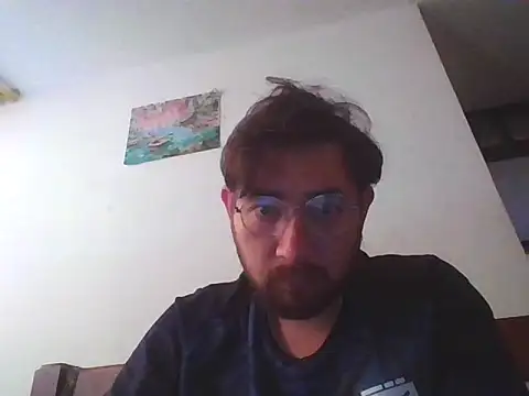 Snapshot of Damian_Grunge1 chatting on January 11, 2:11 pm Damian Grunge1 online show from January 11, 2:11 pm