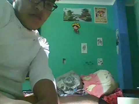 Snapshot of dopebrr123 chatting on January 12, 4:07 am dopebrr123 online show from January 12, 4:07 am