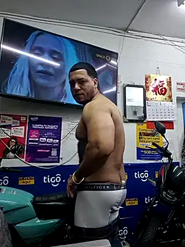 Snapshot of mago_vive chatting on February 3, 6:40 am mago vive online show from February 3, 6:40 am