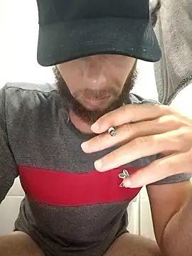 Snapshot of Olhoosclaros chatting on January 13, 12:49 am Olhoosclaros online show from January 13, 12:49 am