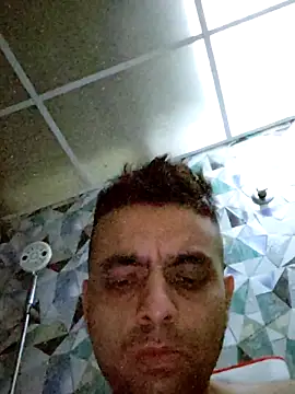 Snapshot of ashleellaunda7582 chatting on February 14, 7:43 pm ashleellaunda7582 online show from February 14, 7:43 pm