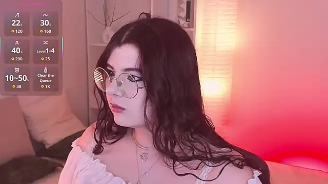 Snapshot of Siena_aa chatting on February 20, 8:42 pm Siena aa online show from February 20, 8:42 pm