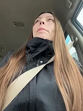 LeiaMood online show from April 3, 5:05 am