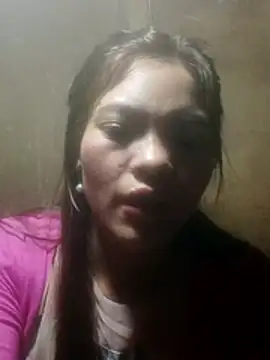 jjennyyy online show from February 25, 4:00 am