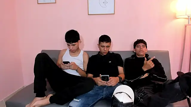 naksusboys online show from January 10, 1:57 pm