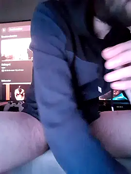 80julien online show from April 10, 5:39 pm