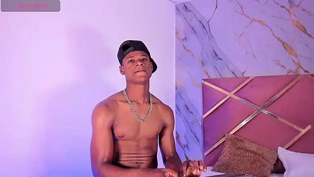 passion black online show from April 3, 12:25 pm