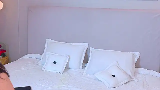 zarah queen online show from February 21, 3:07 am