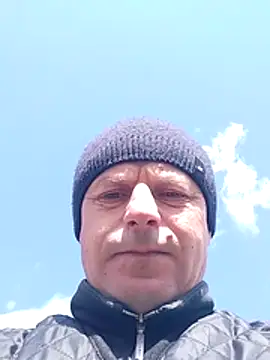 Ivan9iutt online show from April 26, 8:12 am