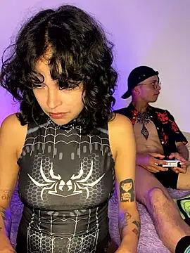 sakuraanduchira  online show from January 12, 11:43 pm