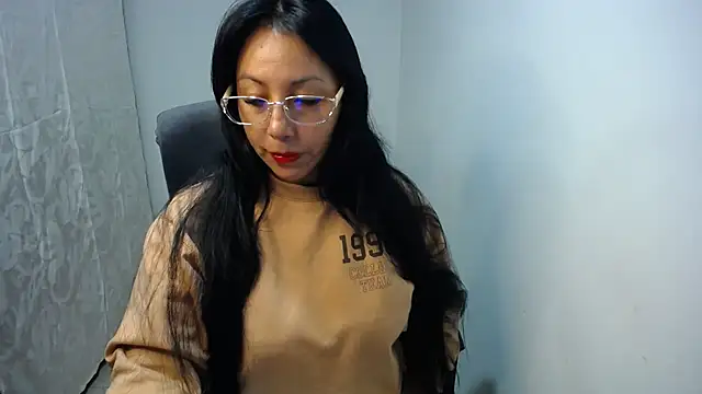 soyElena46 online show from March 10, 11:26 am