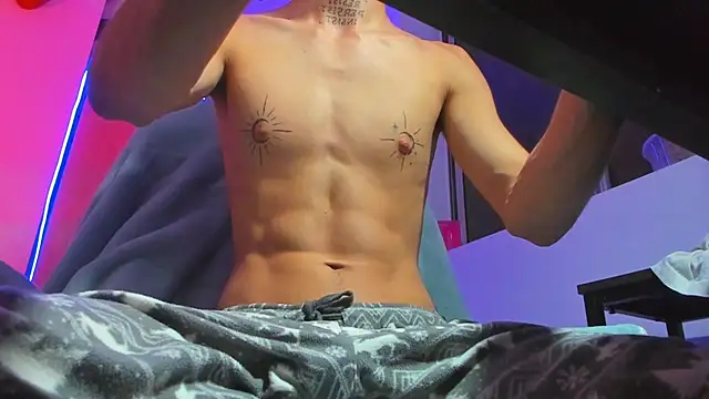 Maiky Cooper01 online show from January 17, 3:22 am