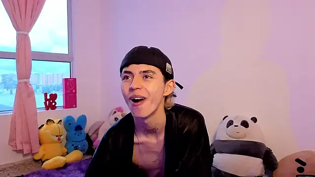 Maiky Cooper01 online show from April 10, 4:23 pm