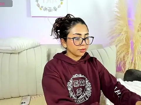 Snapshot of _Sweet_ary chatting on February 3, 2:53 am Sweet ary online show from February 3, 2:53 am