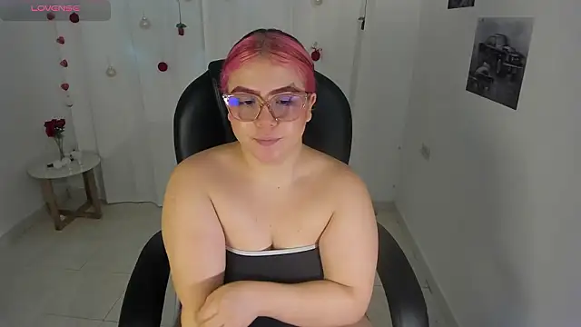 lanna  wilson online show from March 12, 12:00 pm