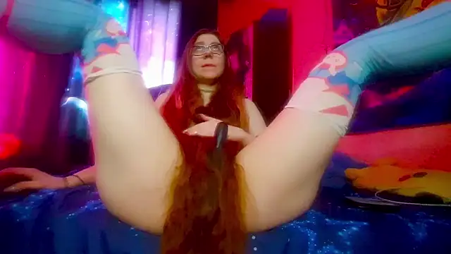 moon shy online show from February 16, 10:22 am