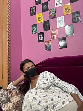 MissHermione2 online show from March 29, 10:48 am