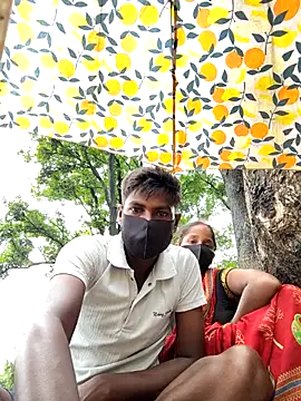 Shivanisingh4 online show from August 6, 4:47 am