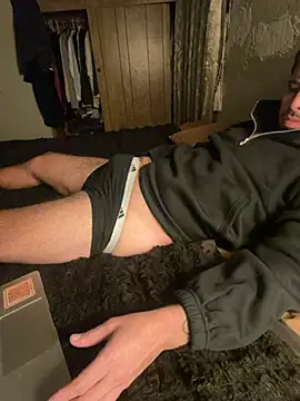 Snapshot of medicenbruu chatting on April 2, 10:02 am medicenbruu online show from April 2, 10:02 am