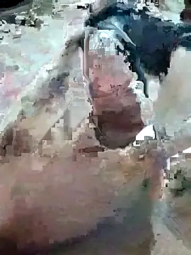 studio-my online show from February 7, 5:49 pm