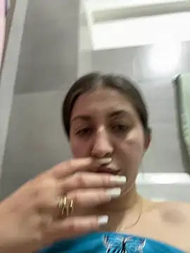 dalia0710 online show from March 7, 9:23 pm