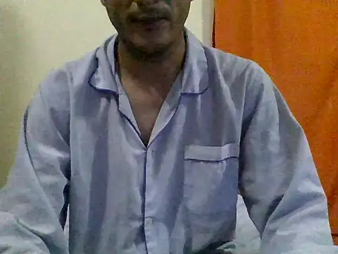 Snapshot of CalmDesire chatting on January 15, 2:05 am CalmDesire online show from January 15, 2:05 am