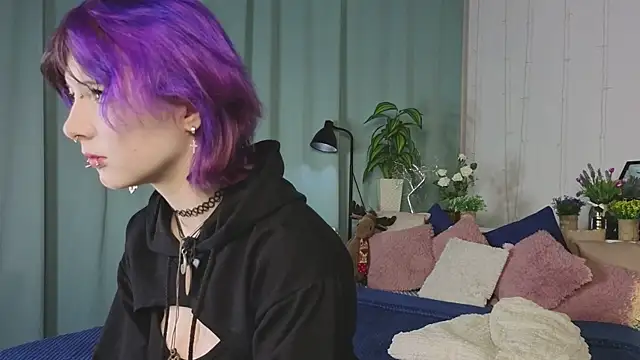 Snapshot of Ashley_Veil chatting on January 12, 6:57 pm Ashley Veil online show from January 12, 6:57 pm