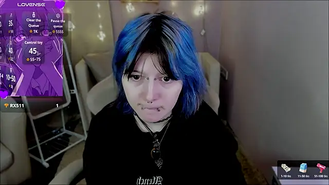 Snapshot of Ashley_Veil chatting on February 24, 8:18 pm Ashley Veil online show from February 24, 8:18 pm