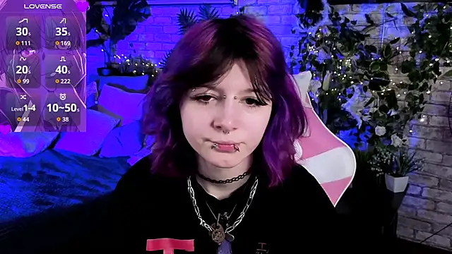 Ashley Veil online show from March 24, 8:47 pm