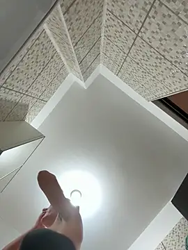 Missolevelvet online show from March 18, 9:07 pm