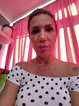 Missolevelvet online show from April 10, 12:54 pm