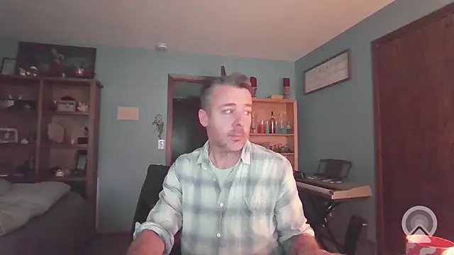 chrisw8140 online show from April 3, 11:03 pm