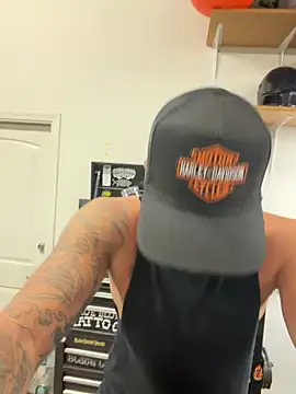 brngitdwn online show from May 5, 2:52 am