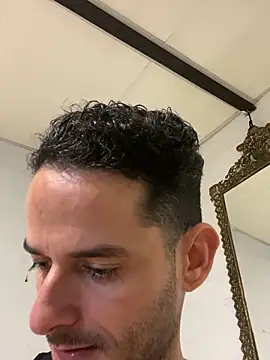 gatoquiles online show from January 17, 8:34 pm