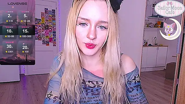 sailormoon666  online show from March 14, 8:14 pm