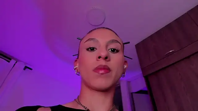 miss  charlotte7 online show from July 5, 12:39 am