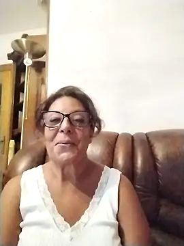 Snapshot of anaisytu chatting on July 24, 9:35 pm anaisytu online show from July 24, 9:35 pm